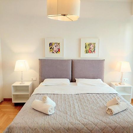 Elegant Apartment In Acropolis Atenas Exterior foto