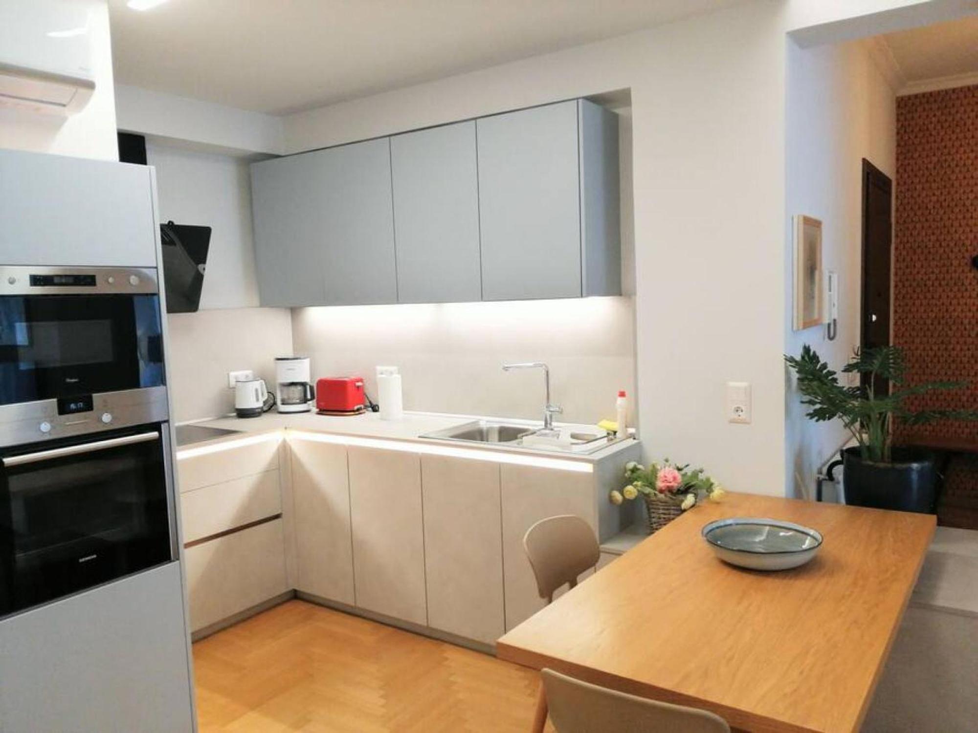 Elegant Apartment In Acropolis Atenas Exterior foto