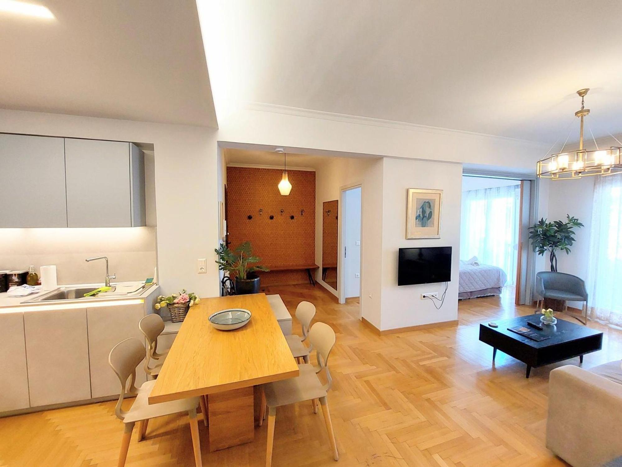 Elegant Apartment In Acropolis Atenas Exterior foto